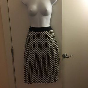 Pencil, patterned skirt